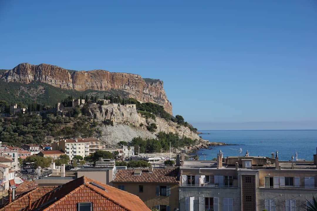 Mediterranean travel - Photo by Sebastien Devocelle on Unsplash